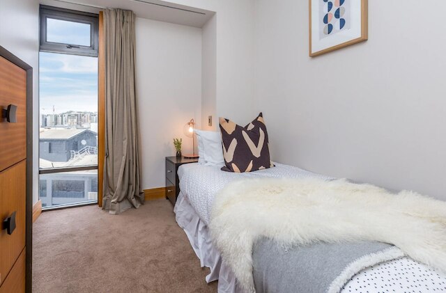 セントラル 2 ベッドルーム ウィズ フリー パーキング