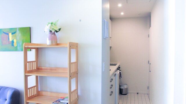 クワドラント 2 ベッドルーム ウィズ シービュー & パーキング