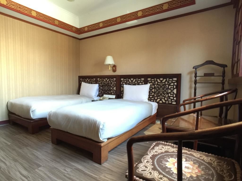 8.フアドゥ ホテル (華都飯店)