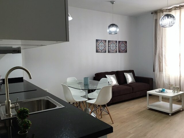 グラナエクスペリエンス プエルタ リアル アパートメント