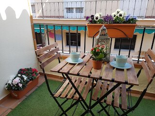 グラナクスペリエンス プラザ ヌエバ アパートメント