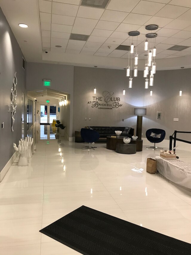 ステイ アット ブリッケル バイ エグゼクティブ コーポレート レンタル