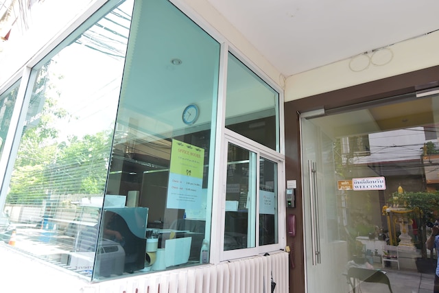 エイト ヴィレ アパートメント