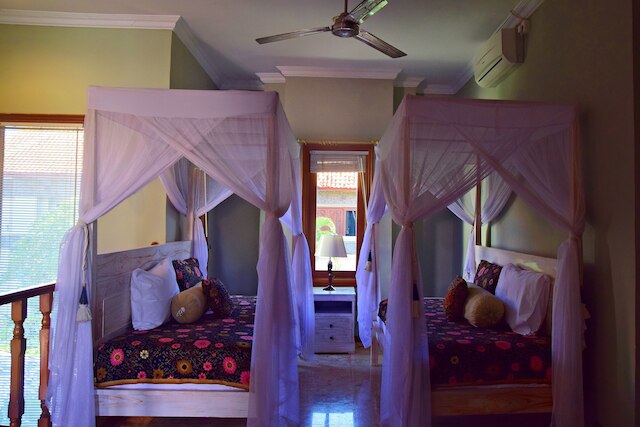 ヴィラ プトゥ ミラ バイ マハ バリ