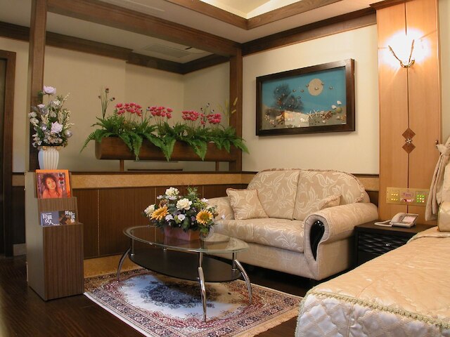 スワン レイク ホテル (天鵝湖SPA汽車旅館)