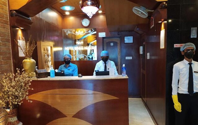 ホテル ホワイト ハウス