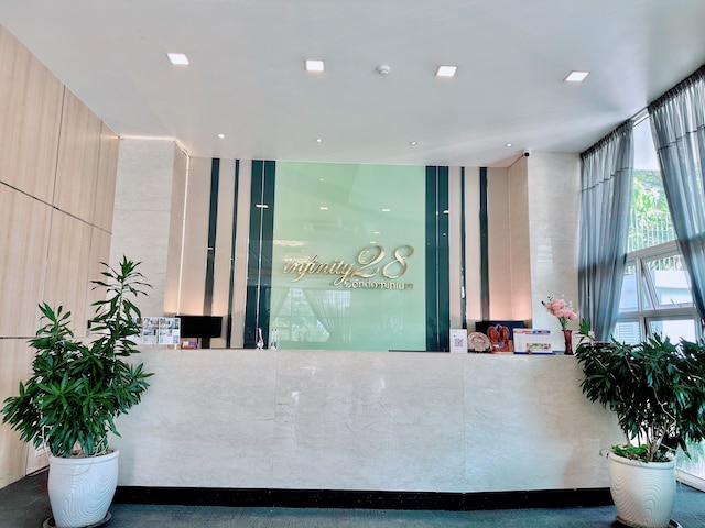 インフィニティ 28 ホテル & レジデンス