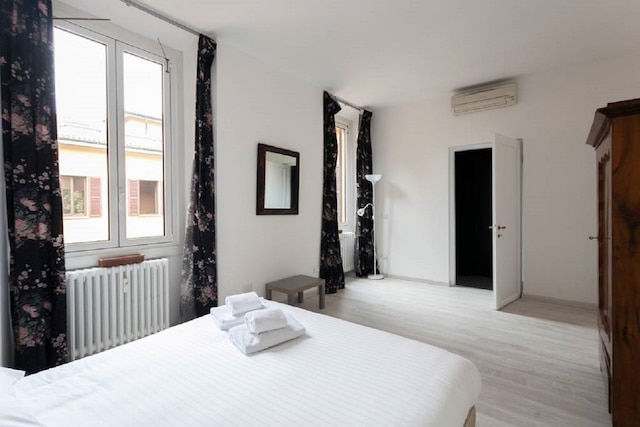 アメディ アパートメント イント 7