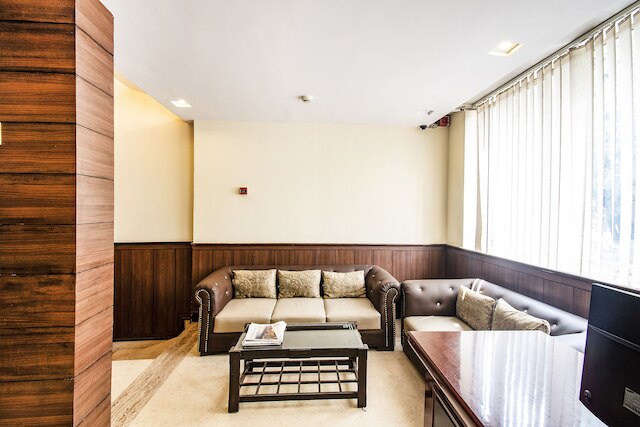 ファブホテル オリエンタル スイーツ MG ロード