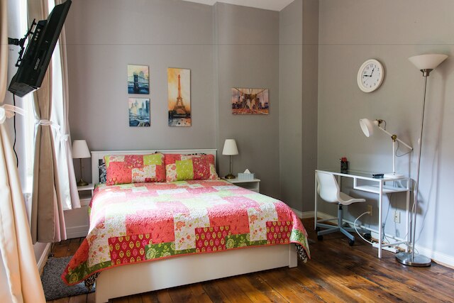 イージーホスツ アメージング ビクトリアン ハウス