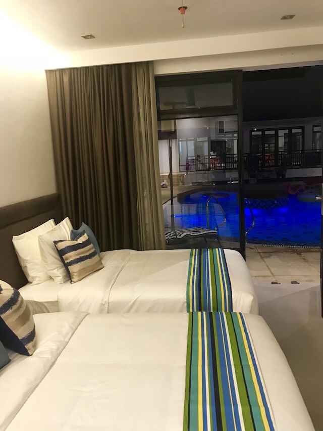 ホワイト ブリーズ パラワン ブティック ホテル