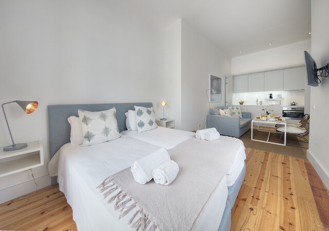 カナン アパートメンツ リスボン コンブロ 77