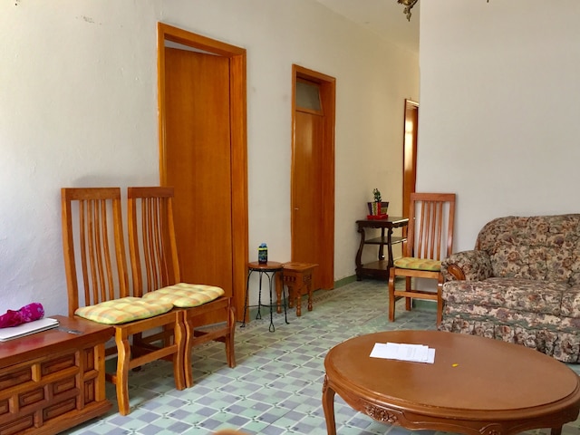 2 ベッドルーム ハウス