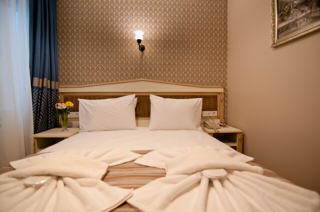 メヴラナ ホテル