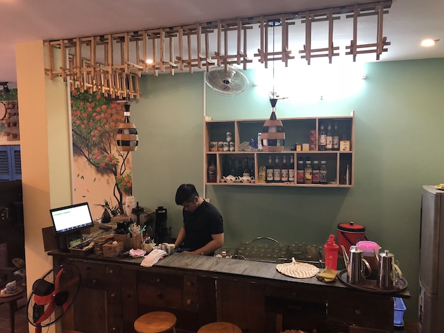 コーヒー ショップ ＆ ホステル コ ハイ