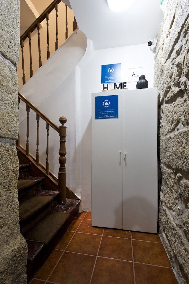 ホーム アット ポルト クレーリゴス アパートメント