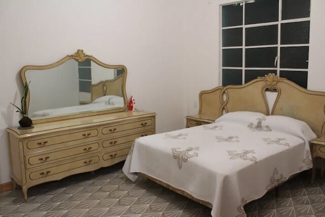 コモド イ アトラクティヴォ デパルタメント イサ 96