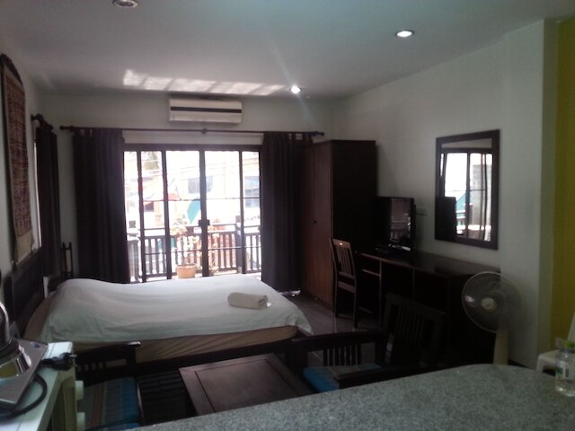 ファー アパートメント