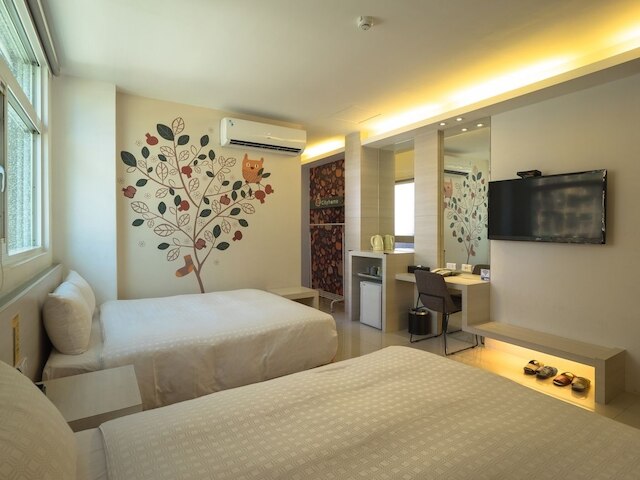 アパト シティホーム (高雄寓旅宿)