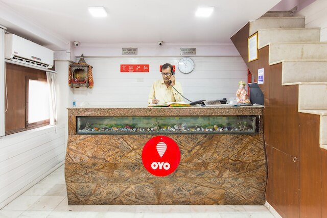 OYO 15515 ホテル ランドマーク イン