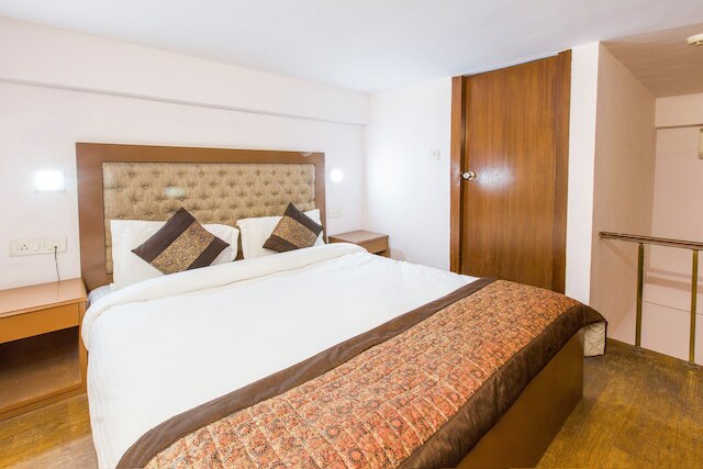 OYO 15515 ホテル ランドマーク イン