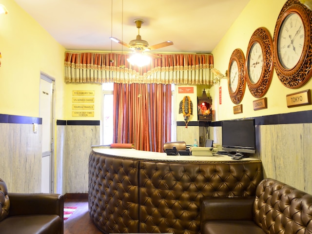 OYO 2902 ホテル ラルズ ハベリ