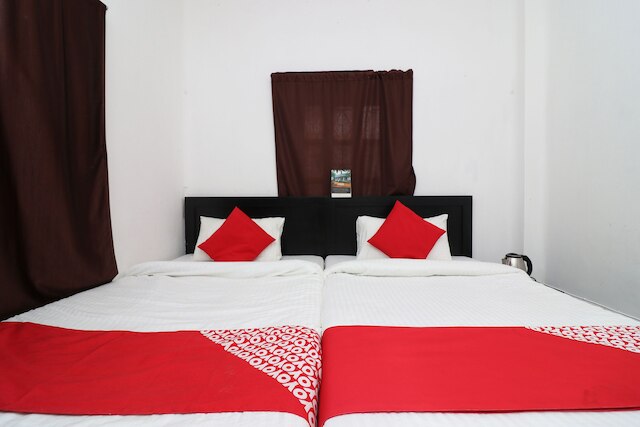 OYO 11569 ジャラン レイク ビュー