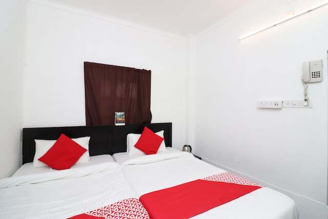 OYO 11569 ジャラン レイク ビュー