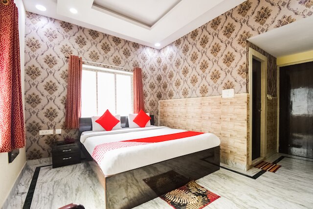 OYO 12819 ザ オリーブ