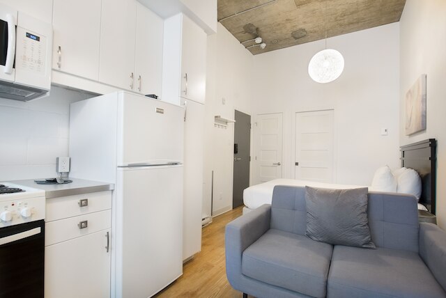 レ ロフ ドゥ ビュード バイ レ ロフ ヴューケベック