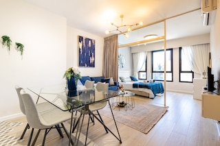 キング デイビッド コート - イスレンタルズ