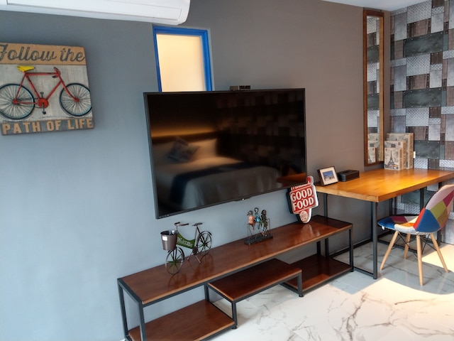 ホワイト メディテレーニアン