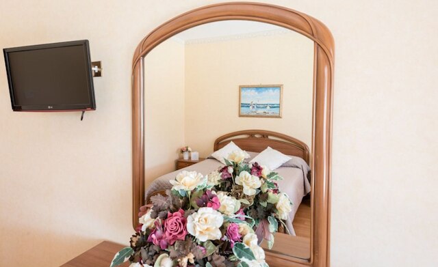 ホテル クレモナ