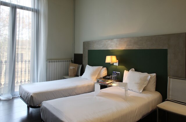 チク & ベーシック ズー