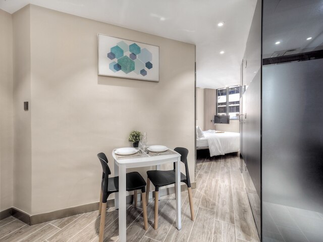 ル マンディ アパートメント (俪满邸)