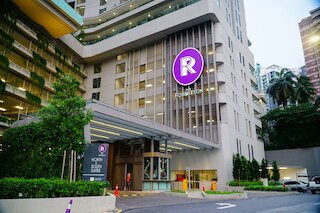 ホームステイ イン ザ ハート オブ クアラルンプール アット ザ ロバートソン KL