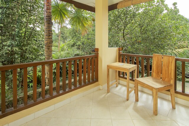 マンギス サリ ゲスト ハウス