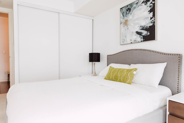 サルカー スイーツ - ダウンタウン アパートメンツ