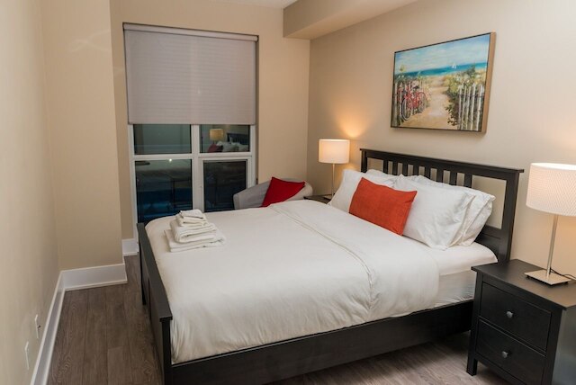 サルカー スイーツ - CN タワー ロジャース センター