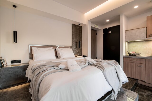 アシナ ストリートアパートメンツ