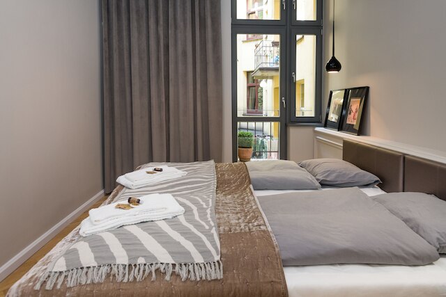 PAULOVE アパートメンツ