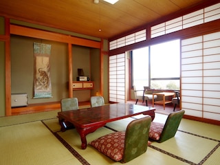 ゲストルーム ふる里村工芸館