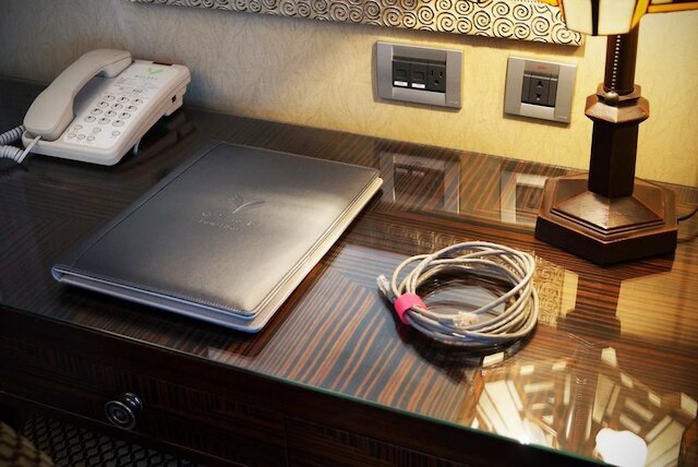 レイク ホテル (帝景飯店)