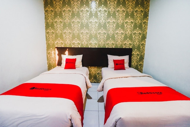 レッドドアーズ プラス ニア モール パナクカン 2