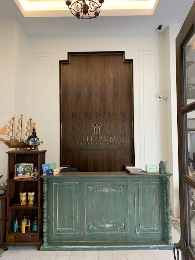 エリエブン ブティック ホテル