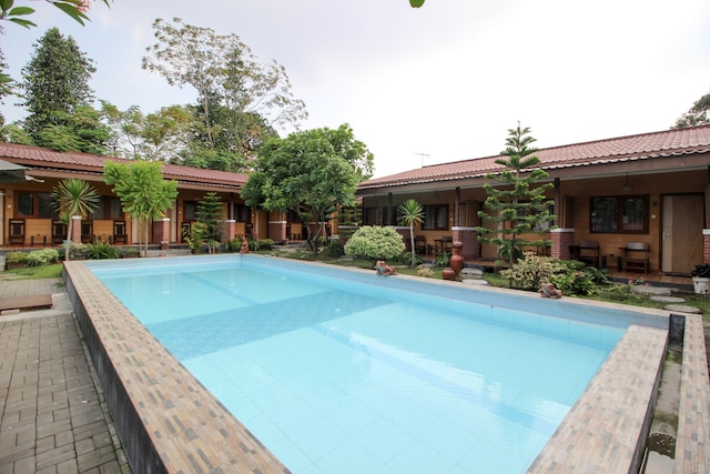 レッドドアーズ プラス アット ジャラン ダマイ 2