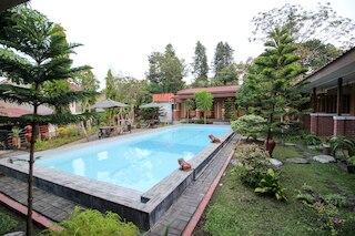 レッドドアーズ プラス アット ジャラン ダマイ 2