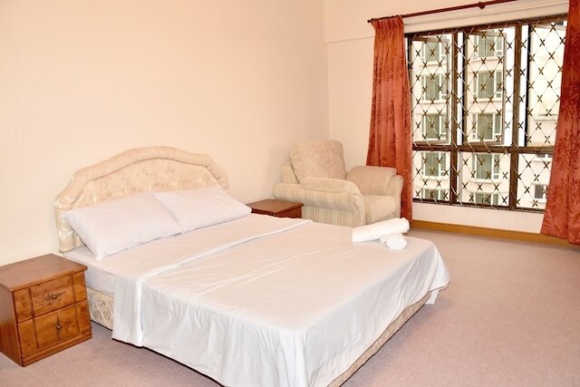 マリーナ コート バイ 80 ズ サバー ホームステイ