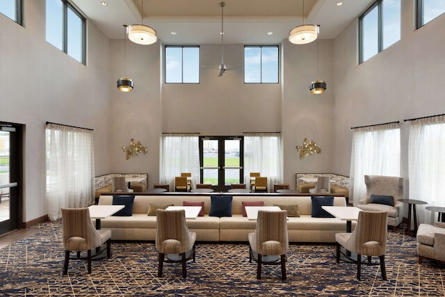 ホームウッド スイーツ バイ ヒルトン アルバニー クロスゲーツ モール ニューヨーク