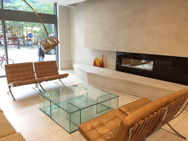 アルチチュード スイーツ ベイ ストリート バイ テリスト グループ